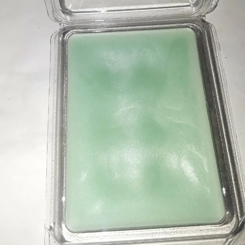 HANDCRAFTED brand new April Showers waxmelt glitter tarts 1pc